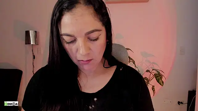 urcute_kitten Chat XXX in diretta