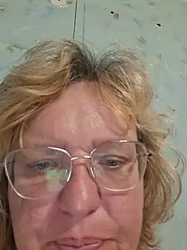 XXX chat uživo modela SonyaMarmeladx
