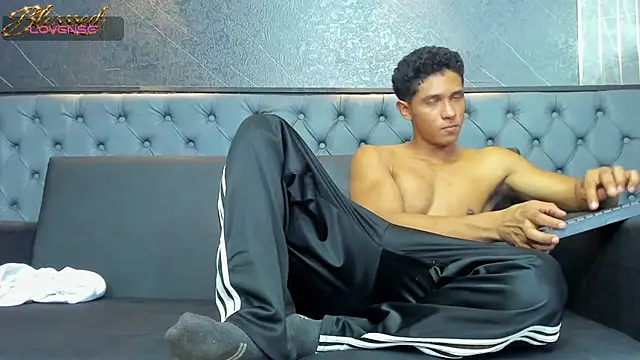 Chatroom XXX en direct de Yoel_Blessed