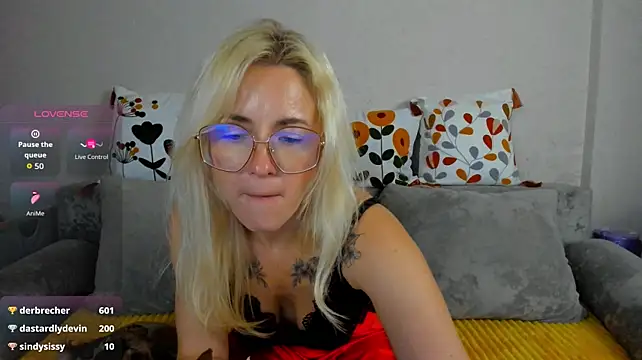 LadyIzabel Chat XXX in diretta