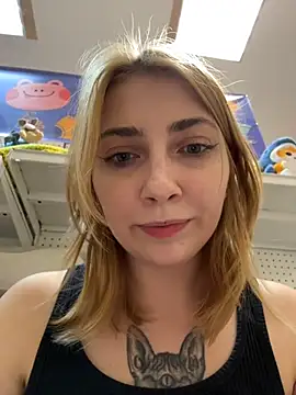 Sunny___Bunny Live XXX-Chat
