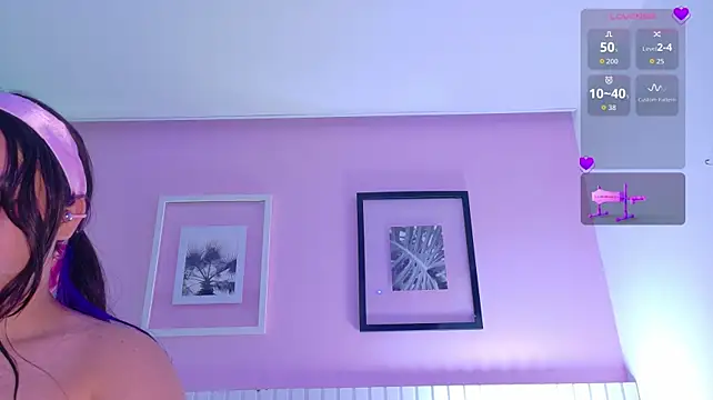 emma_smile Adlı Modelin Canlı XXX Sohbeti