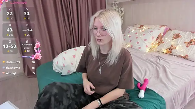 Nika-Smith Live XXX-Chat