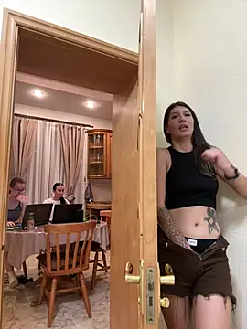 RussianGirls_ Live XXX-Chat