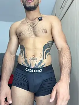 Živý XXX chat Maximiliano_ford