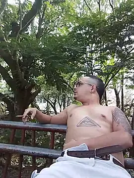 MrStreetGuy's Webcam Show