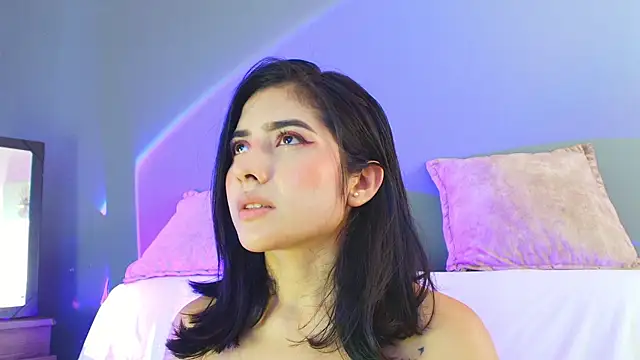 צ'אט XXX בשידור חי של adara_johnson__