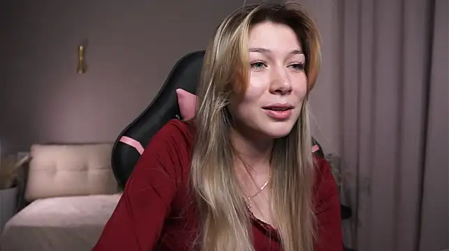 XXX chat uživo modela feliccita