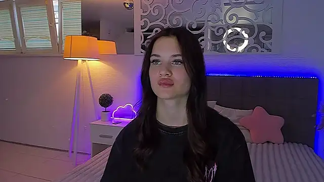 Czat XXX na żywo – LuisaClover