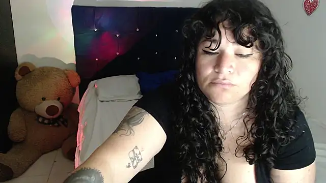 ANGELIQUE_KLANE live XXX chat