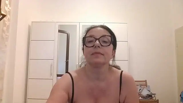 Miasexmilf Chat XXX in diretta