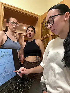RussianGirls_ Live XXX-chat