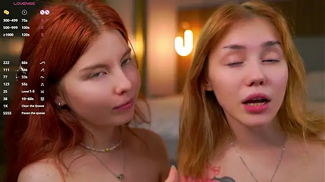 XXX chat uživo modela SofiaSantora