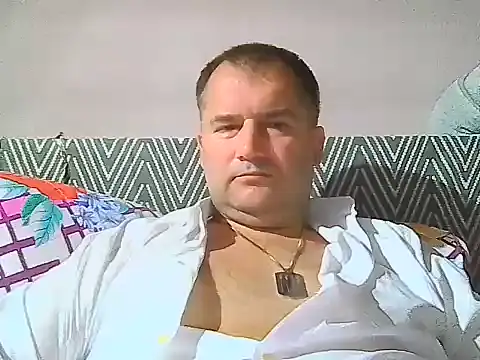bambolino1978: онлайн-секс-чат
