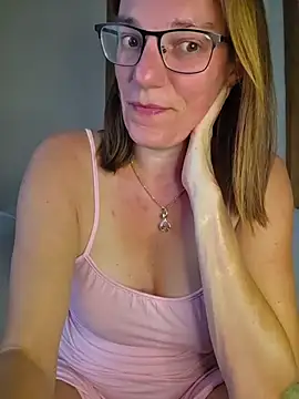 SpiceLea – Naživo XXX chat