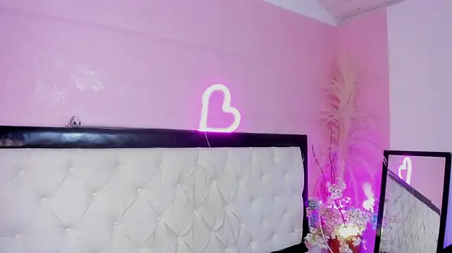 Julieth_Caandy XXX чат на живо