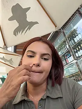 Irina_Velvett live XXX chat
