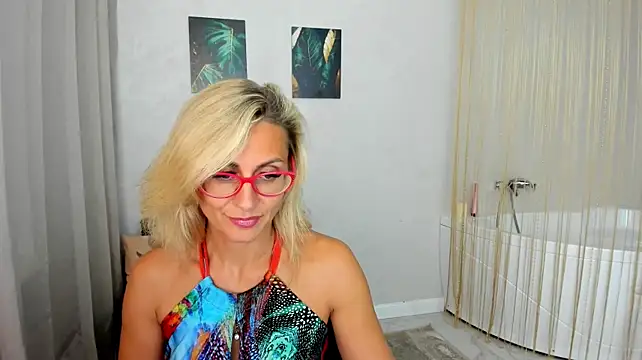 MuseOfStage's Live XXX Chat
