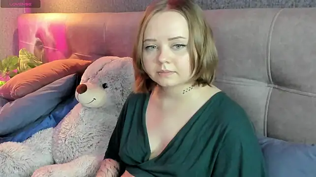 Tara-Linn Live XXX-Chat