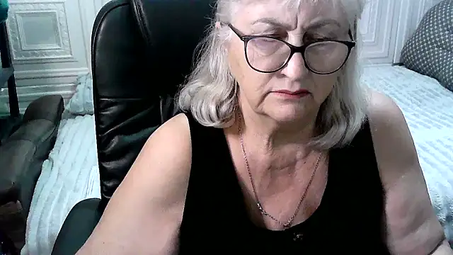 LolkaAlyss' Live XXX Chat