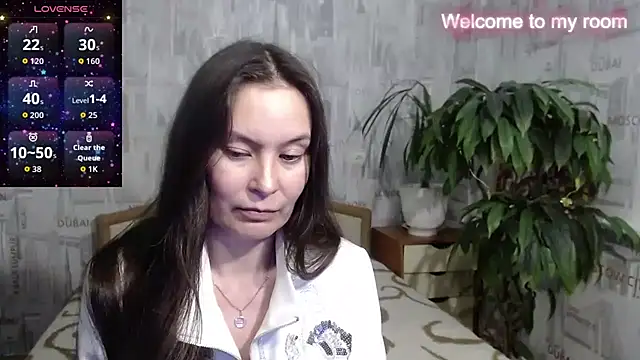 GinaQSoul Adlı Modelin Canlı XXX Sohbeti