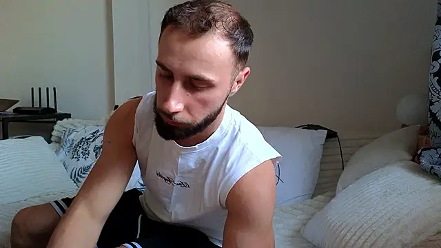 XXX chat uživo modela RyanStorm_