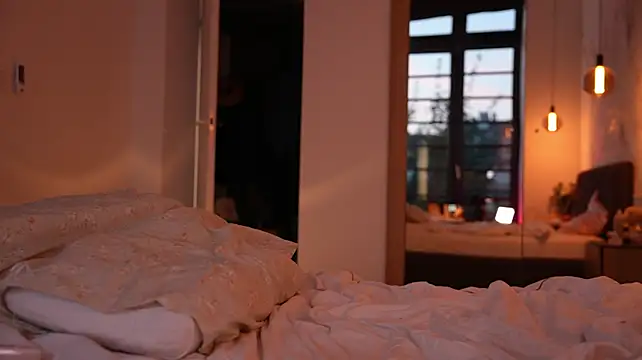 ibiddi 现场XXX聊天