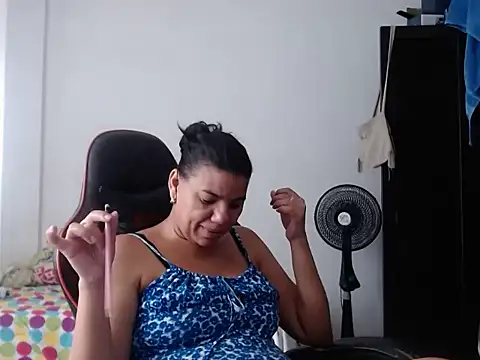 Adriana_0312's Live XXX Chat