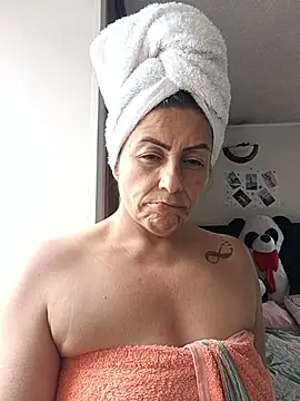 Chat XXX en directo de maynor_1998