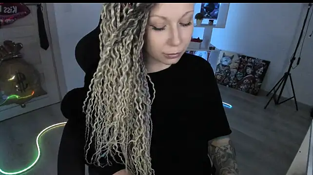 Chat +18 de HoneySallyMoore ao vivo