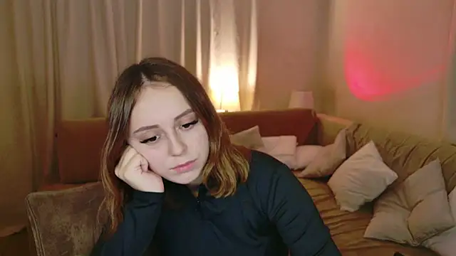 MilanaRare live XXX chat