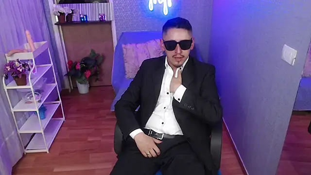 kevin_23_'s Webcam Show