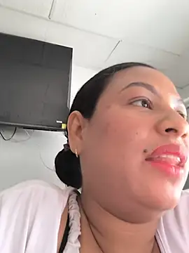 Francesca_ferrari লাইভ XXX চ্যাট