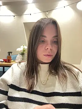 08_PetiteeEilishh_19's Live XXX Chat