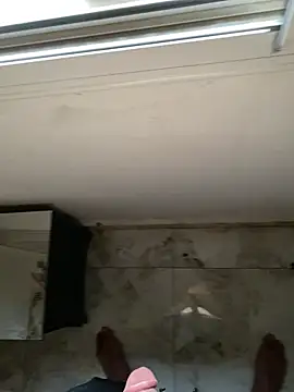 lvldown Adlı Modelin Canlı XXX Sohbeti