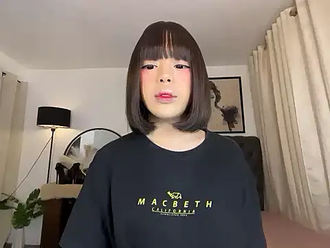 Pumi_akiko ওয়েবক্যাম শো