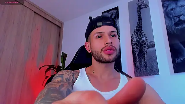 Santos_ramirez1 Live XXX Chat