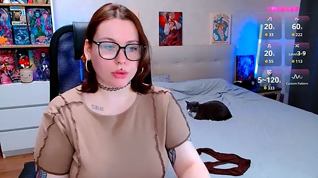 ur_geekgirl's Live XXX Chat