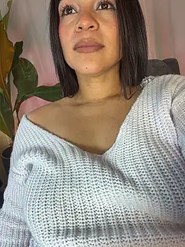 Paula_ConversのライブXXXチャット