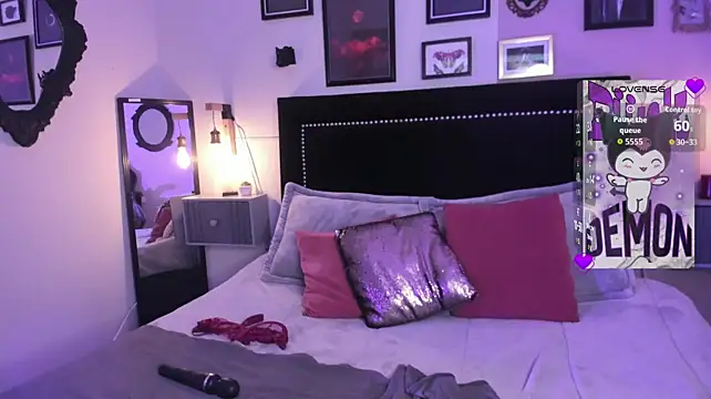 pinkk_deemon's Live XXX Chat
