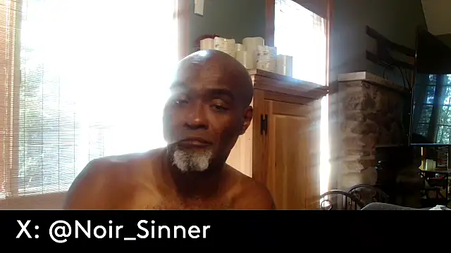 sinnernoir Adlı Modelin Canlı XXX Sohbeti