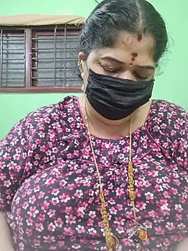 Tamil-mayasri Live XXX-Chat