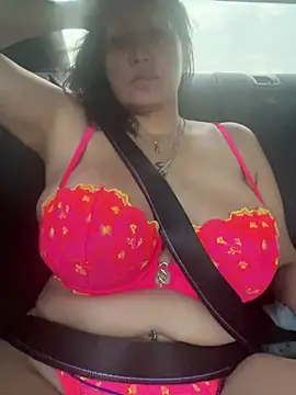 Alicedomi8 Adlı Modelin Canlı XXX Sohbeti