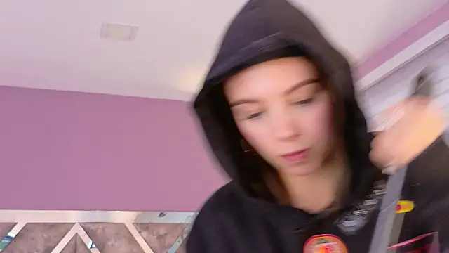 צ'אט XXX בשידור חי של AmmyJones_