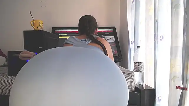 eolicasex's Live XXX Chat