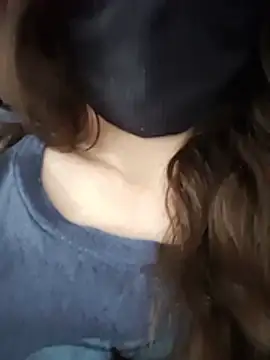 hope11197's Live XXX Chat