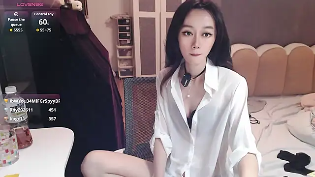 แชท XXX สดของ Elina-e3