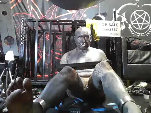 צ'אט XXX בשידור חי של wormobject