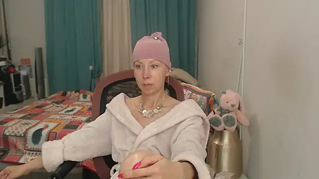 צ'אט XXX בשידור חי של LuxuryNika