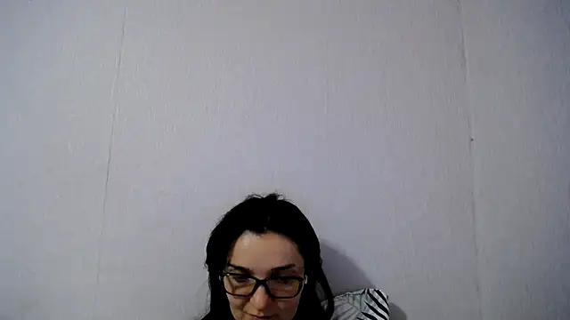 Shiny_gine XXX чат на живо